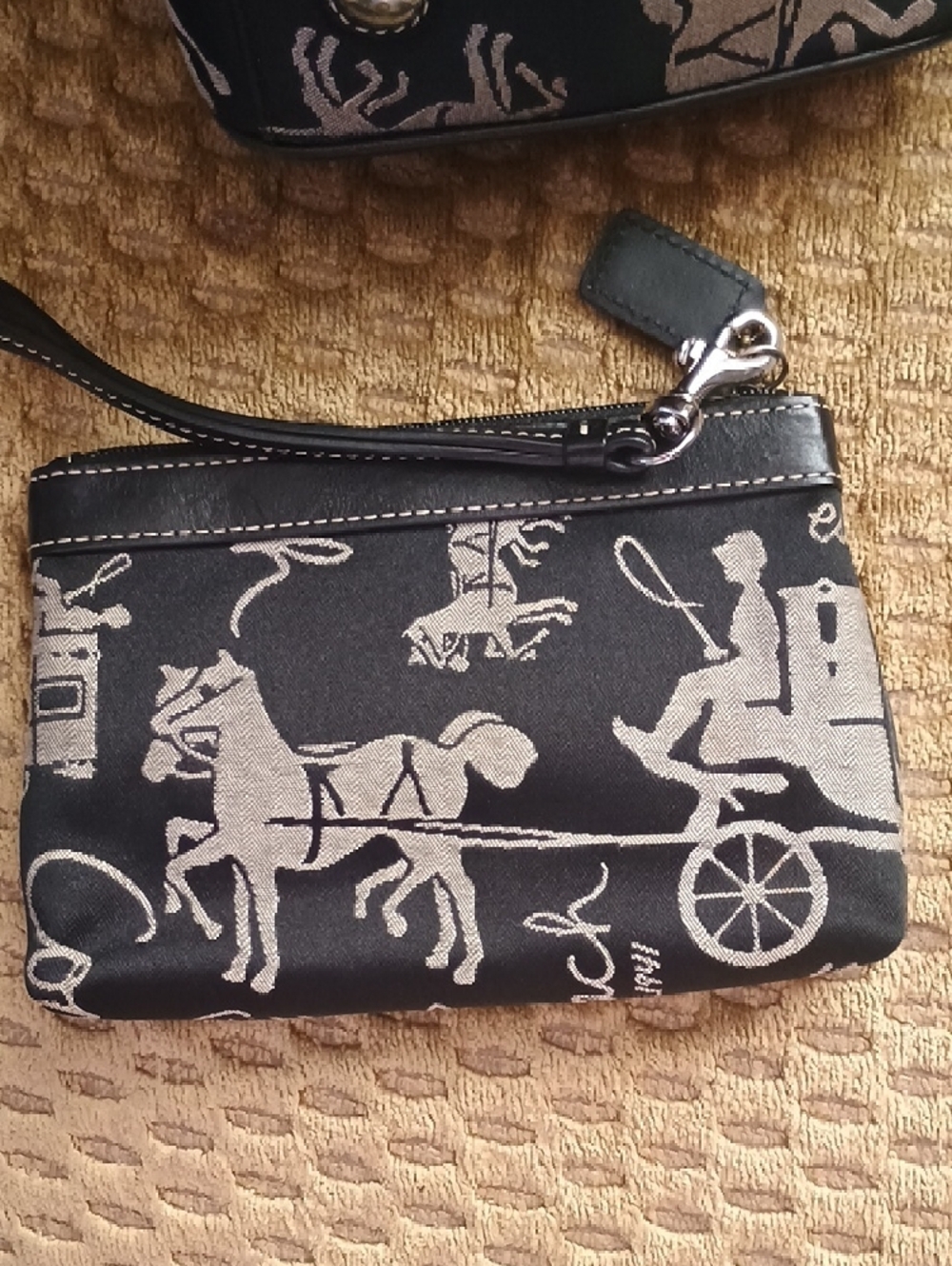 Coach Black Satchel with Cream Carriage Print and Matching Wristlet - Picture 4 of 11